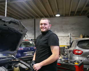 Concessionnaire automobile Melun