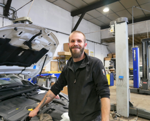 Concessionnaire automobile Melun